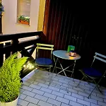 Apartment Place A Part