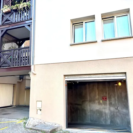 Place A Part オベルネ